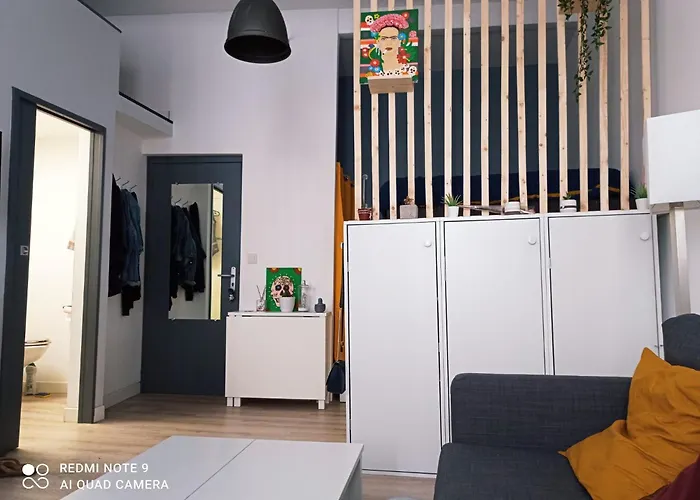 Joli Studio Idealement Situe