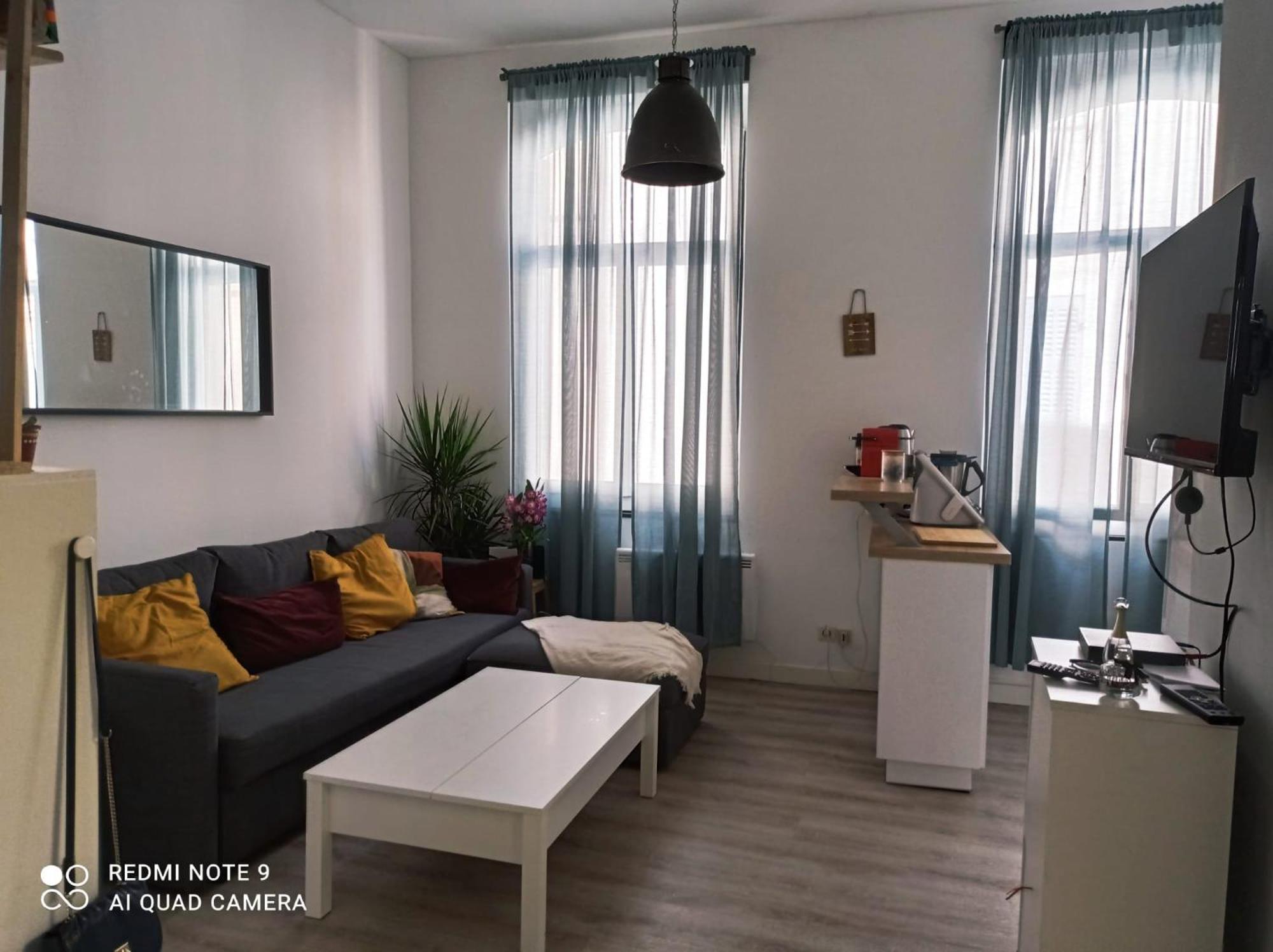 Apartment Joli Idealement Situe Marseille